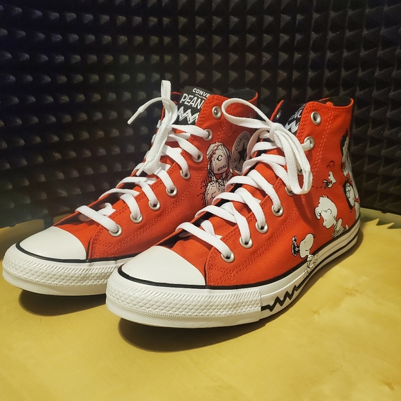 Converse All Star Chuck Taylor Hi Charlie Brown